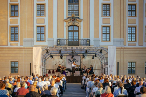 Tiefenbacher goes Taschenbergpalais