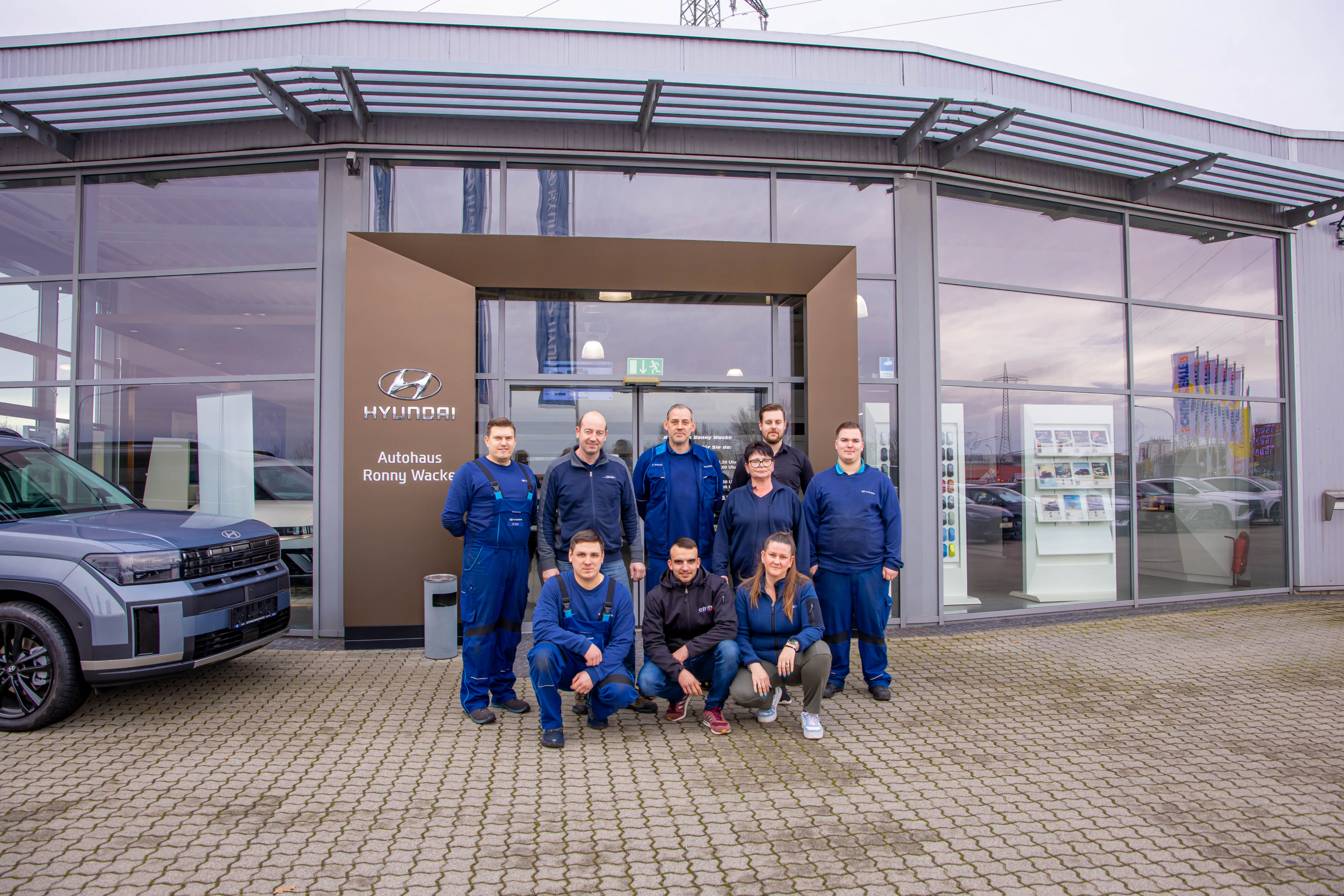 Regional verwurzelter Automobilpartner in der Eigenverwaltung: Die Autohaus Ronny Wacke GmbH nutzt modernes Verfahren zur Neuaufstellung